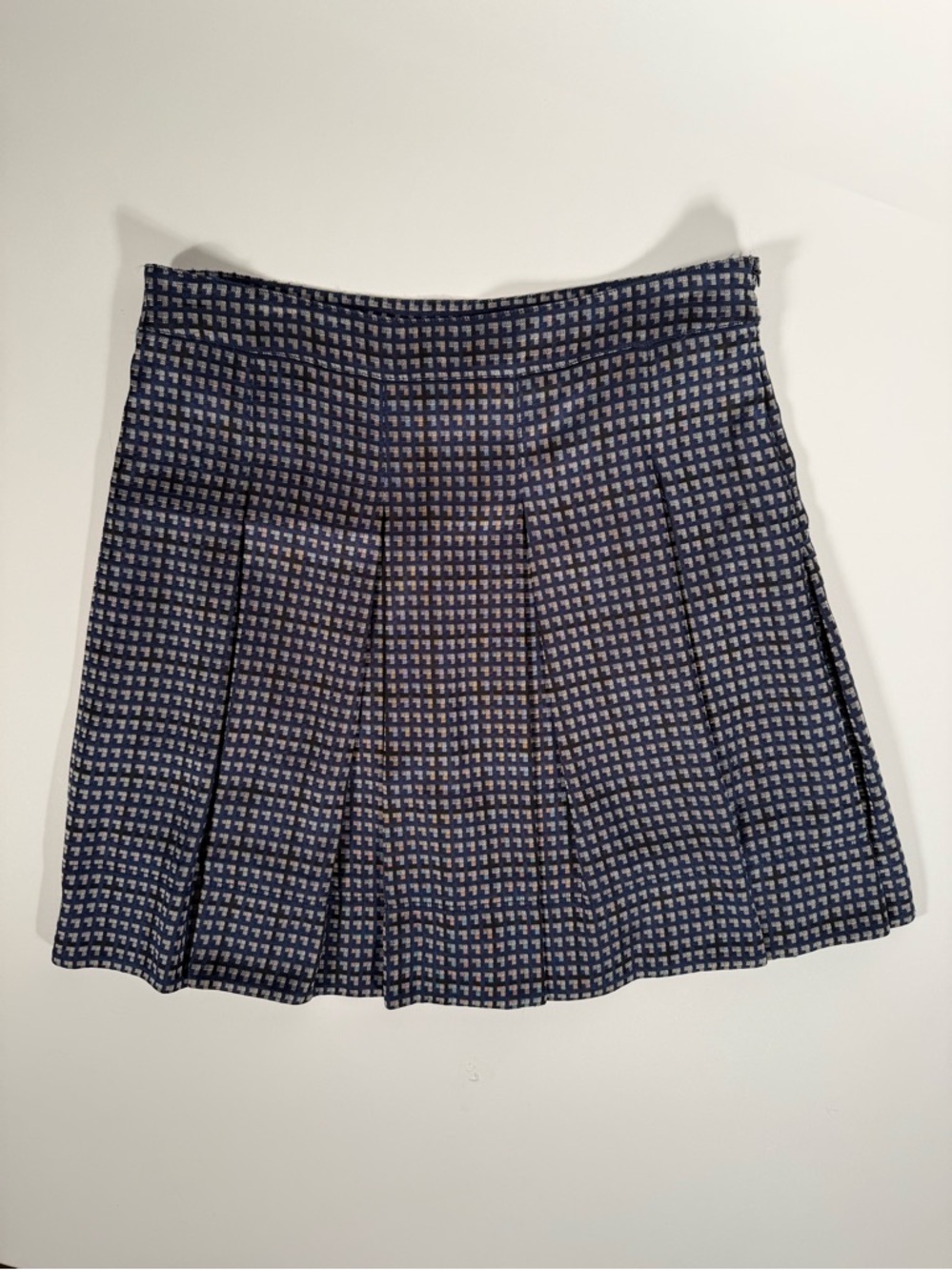 Burberry London Vintage Navy & Grey Geometric Plaid Pleated A-Line Mini Skirt - Picture 2 of 14